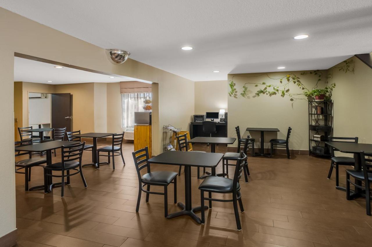 Surestay Plus By Best Western Mesa Superstition Springs Екстер'єр фото