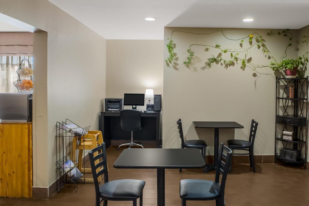 Surestay Plus By Best Western Mesa Superstition Springs Екстер'єр фото